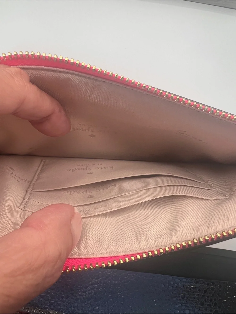 Kate Spade NWT Lucy Wristlet - Pink